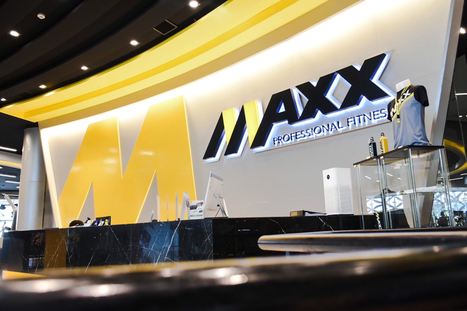 Maxx Professional Fitness