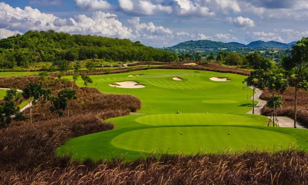 one of the top golf courses in Pattaya