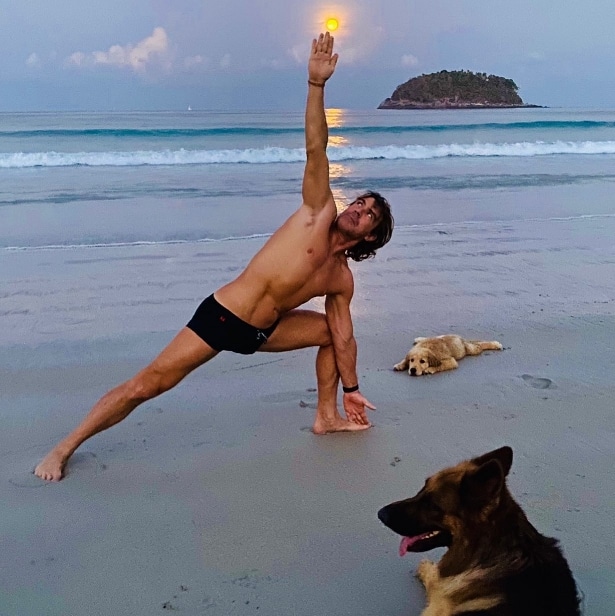 7 Best Yoga Studios & Classes in Phuket [2023 Update]