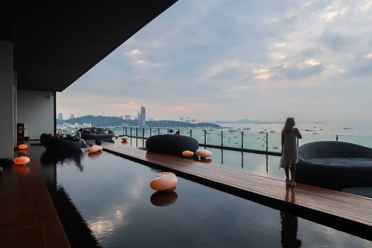 The Horizon Rooftop Bar in Pattaya