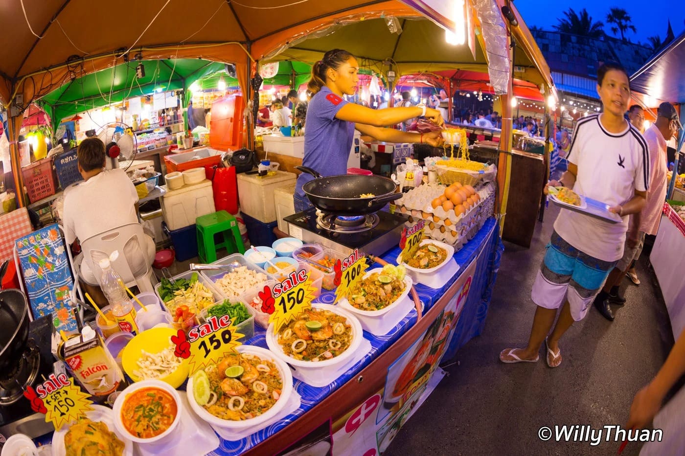 Eating on Patong Beach