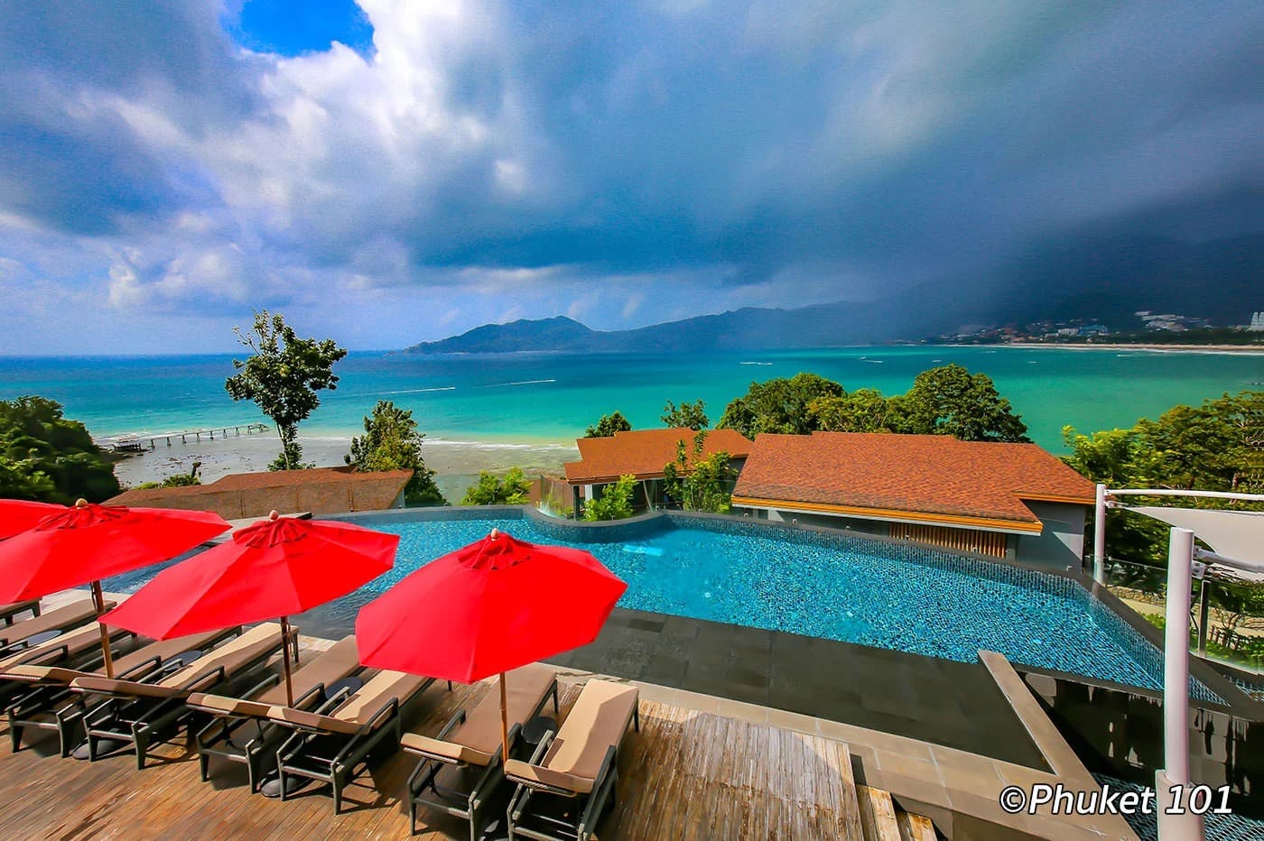 best time to visit phuket