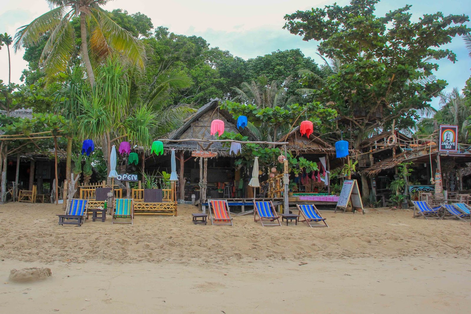 Relax Beach Koh Lanta