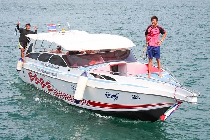 Travelling to Koh Lanta on a Speedboat