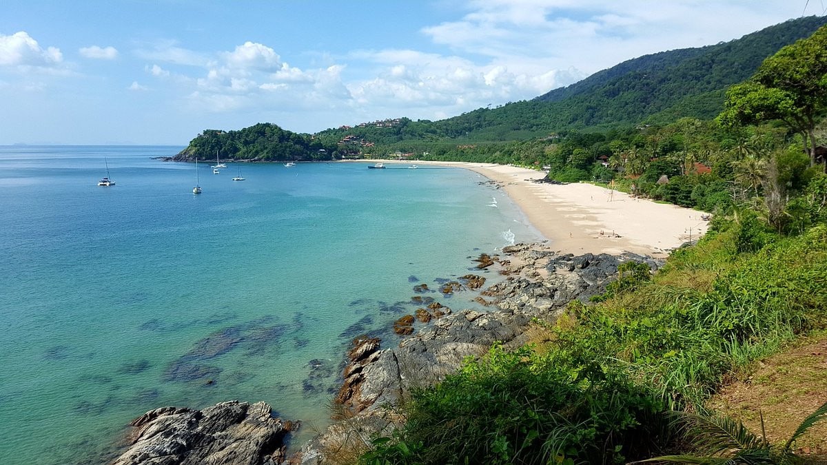 The beautiful view of the Kantiang Beach