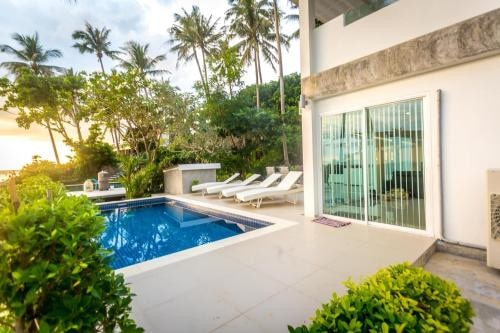 Luxury Villa on Klong Toab Beach
