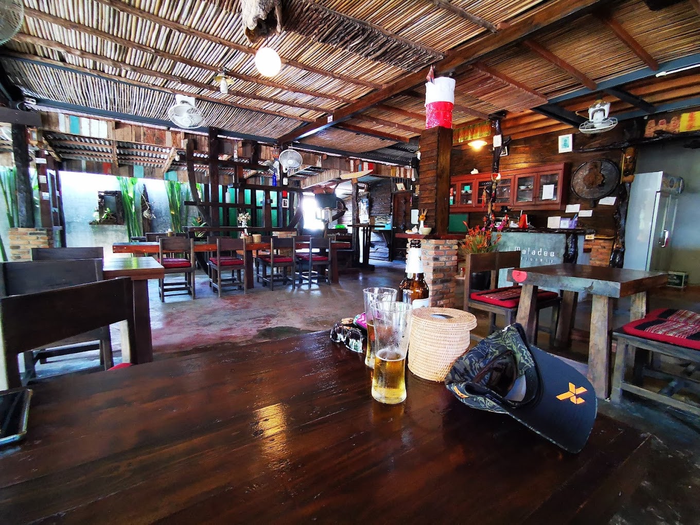 The L. Maladee Restaurant on Kho Kwang Beach