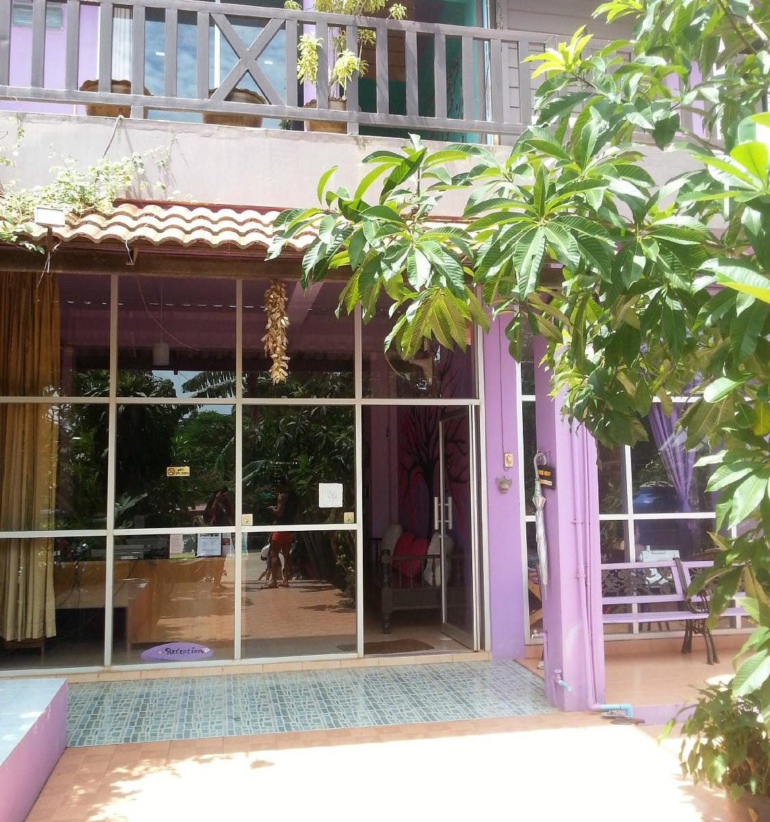 Outside Dreamy Spa and Yoga in Koh Lanta