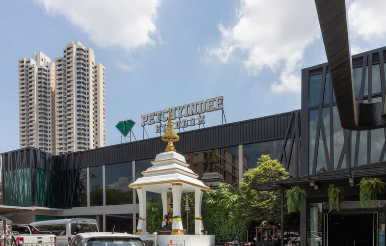 The Petchyindee Kingdom Muay Thai Gym in Bangkok