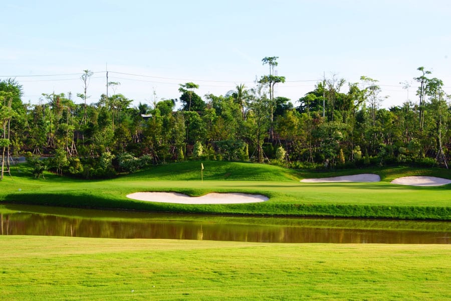 The scenic Royal Gems Golf City in Bangkok