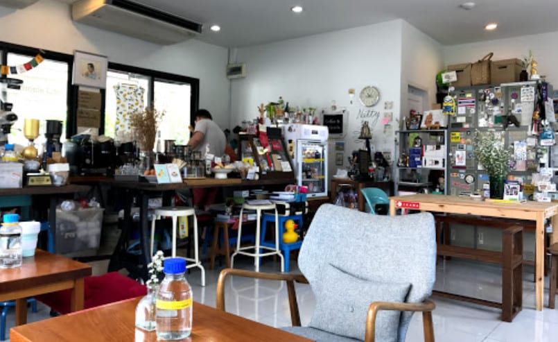 The Simple Coffee, Simple Life café in Bangkok