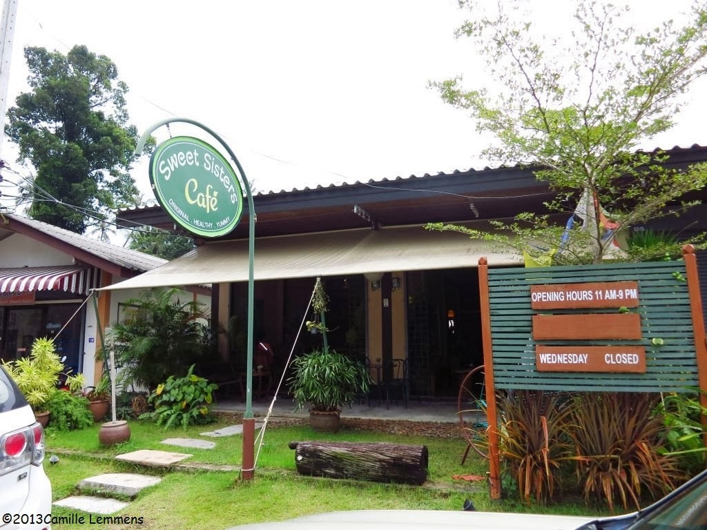 The entrance of Sweet Sister’s Cafe, Koh Samui