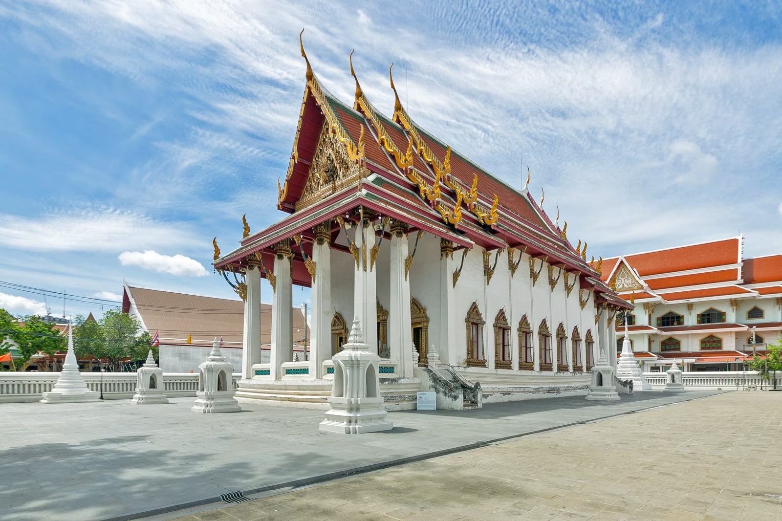 The Chinese style pagoda of Wat Suwannaram