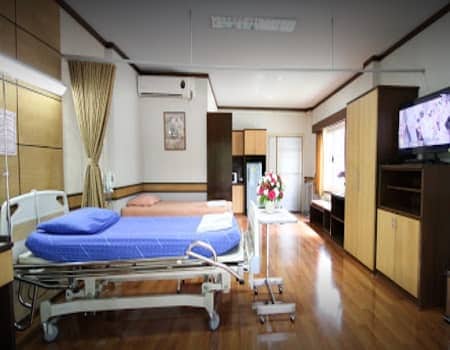Thai International Hospital in Surat Thani