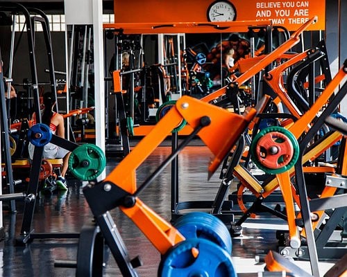 Types of equipment at The Best Fitness, Surat Thani
