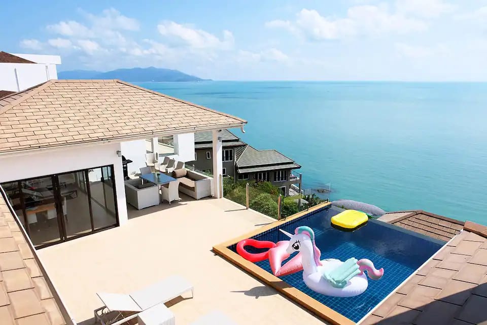 Luxurious Villa with Panoramic Sea Views in Koh Samui