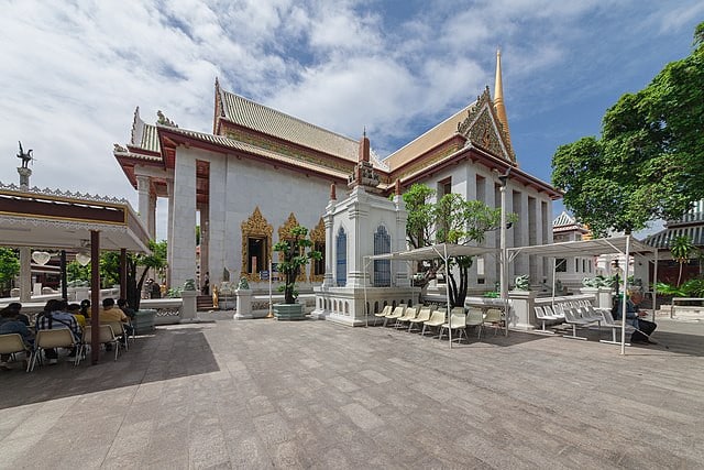 Architecture of Wat Bowonniwet The Architecture of Wat Bowonniwet