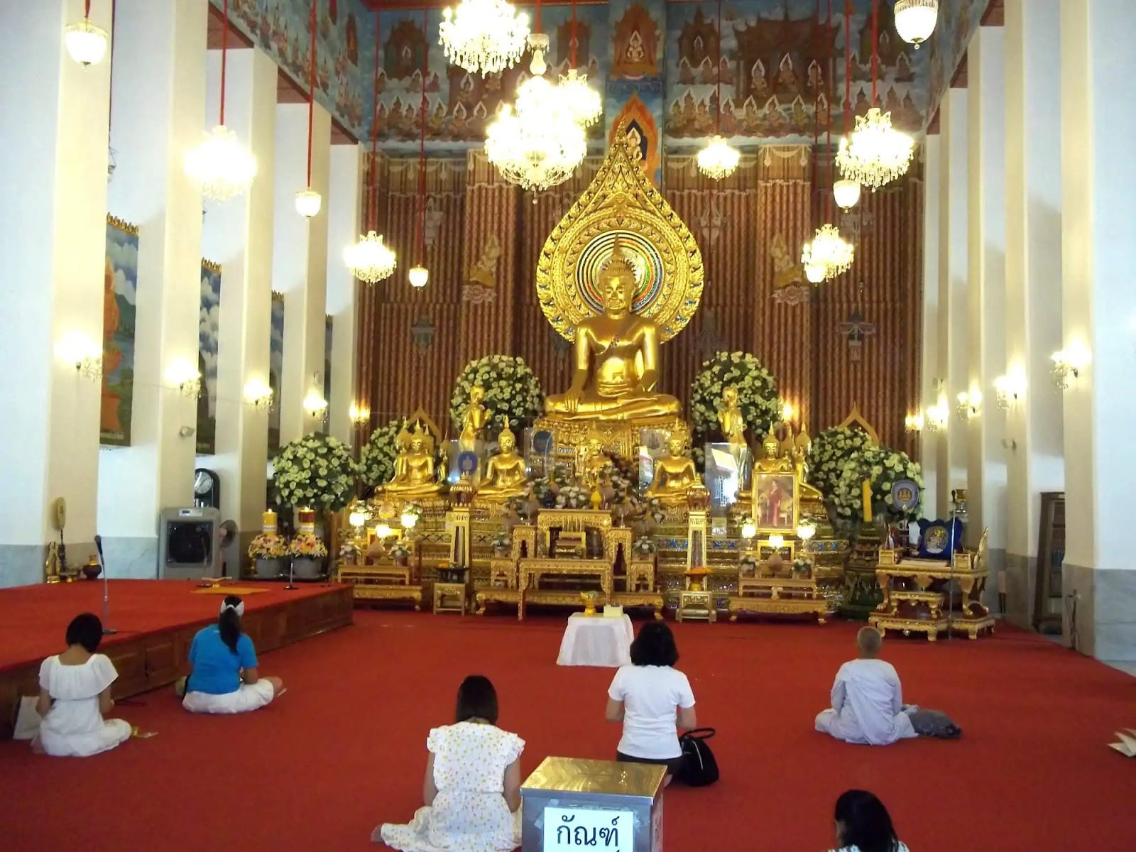 Wat Chana Songkhram The Ubosot of Wat Chana Songkhram