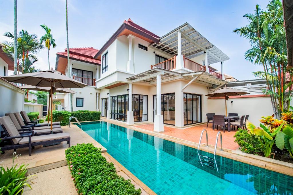 the best villas option in Bang Tai Beach, Phuket the Laguna Phuket Villa in Bang Tao Beach, Phuket