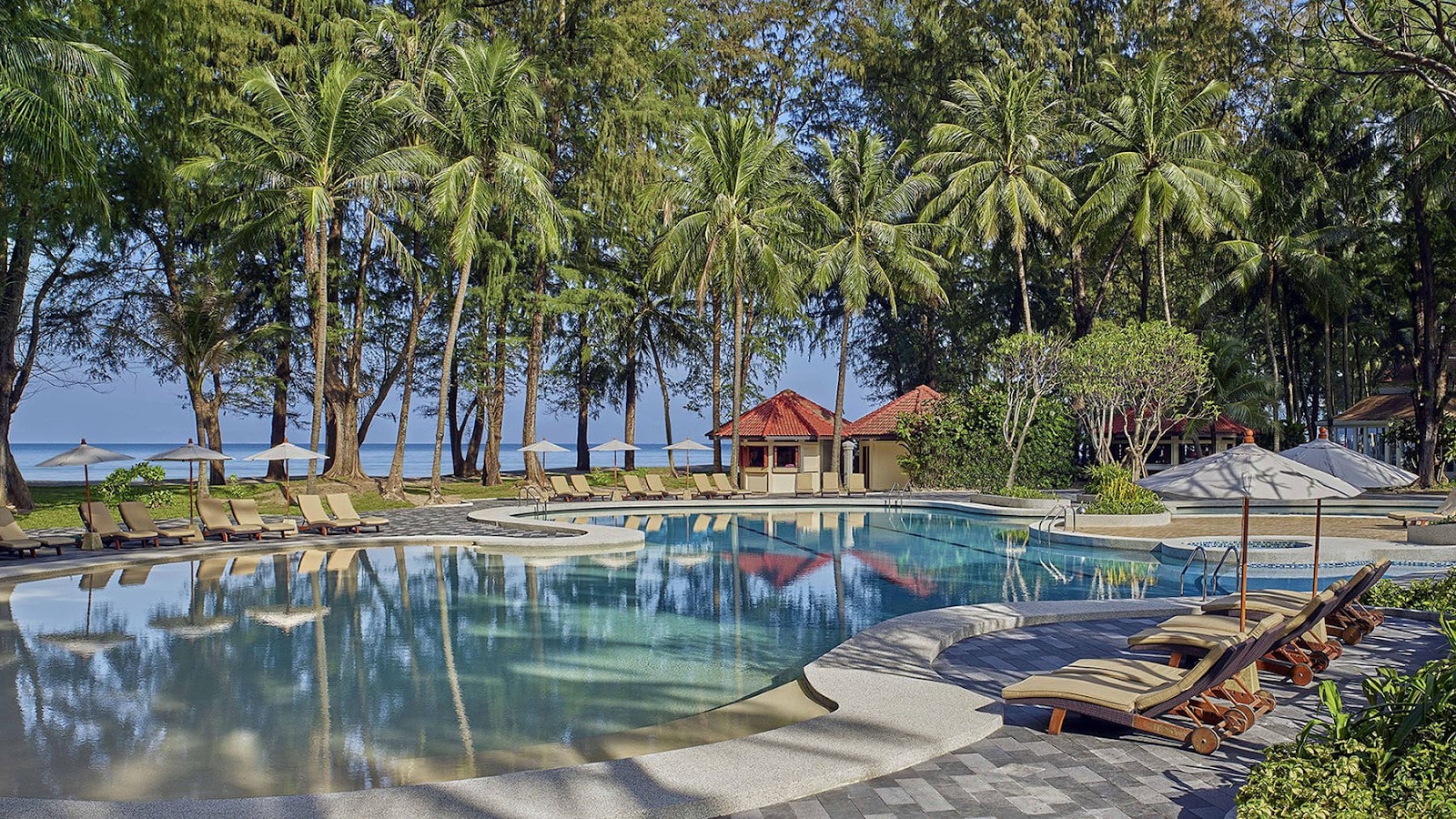 The Dusit Thani Laguna Beach Resort in Phuket