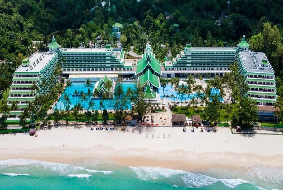 The Le Meridien Beach Resort in Phuket