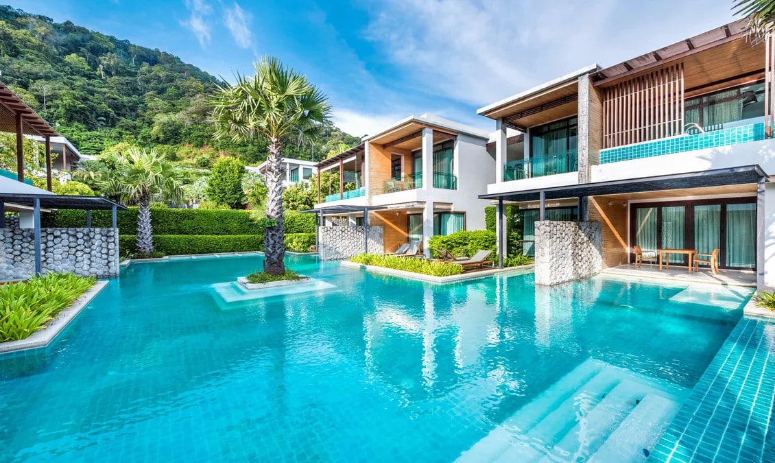 The Sea Host Inn in Phuket