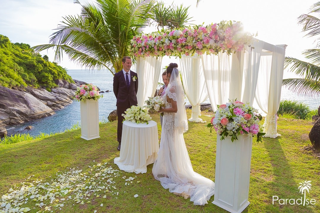 Wedding at the Paradise Beach Club Paradise Beach Club