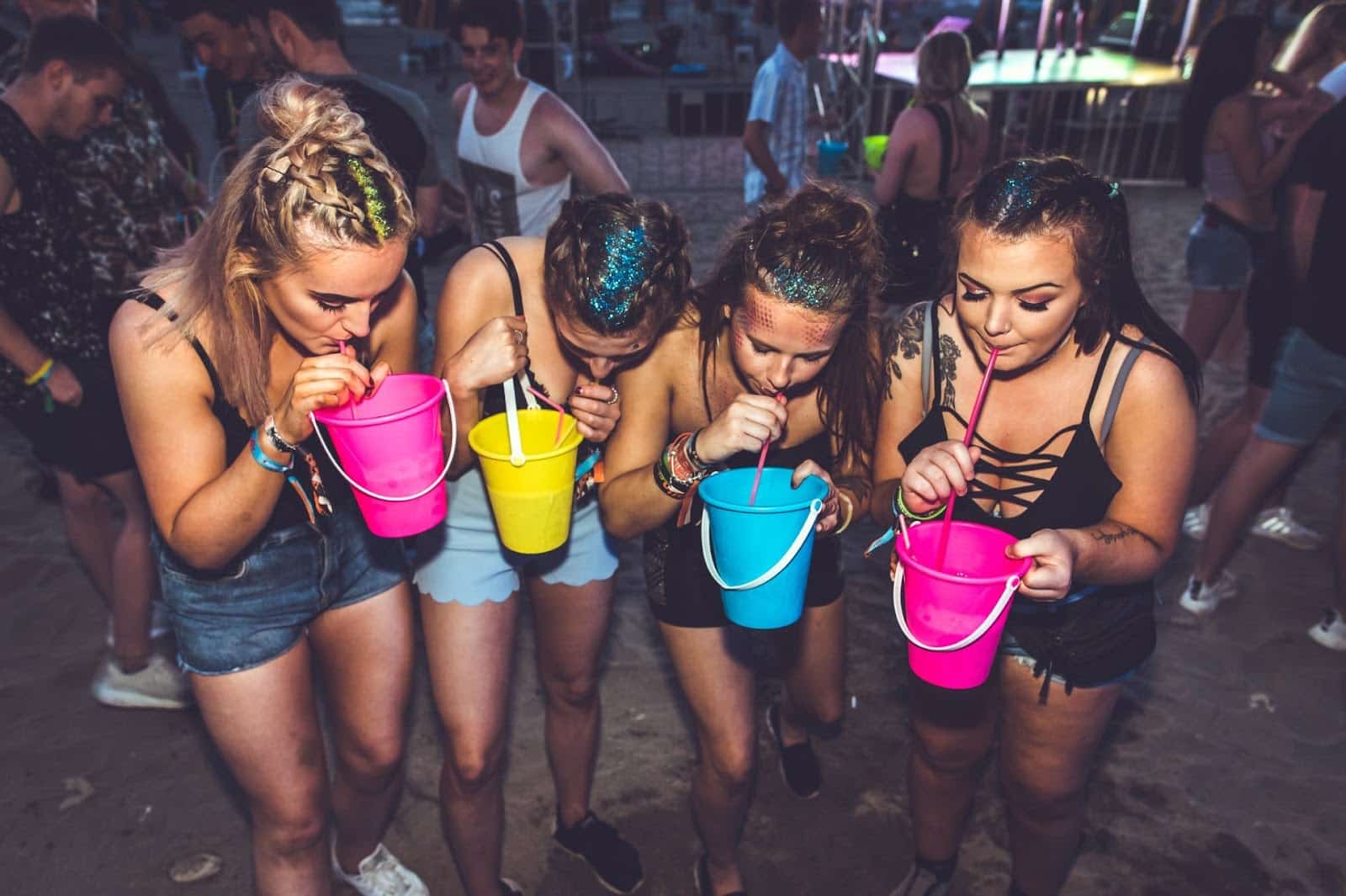 Koh Phangan's Full Moon Party Guide - Stick with Friends