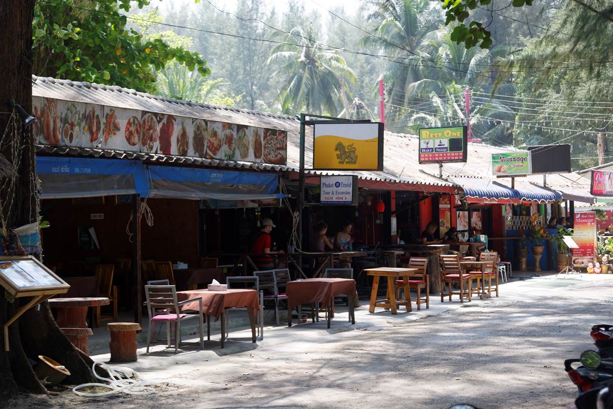 popular beachfront restaurant in Nai Yang Beach